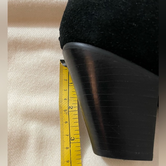 Black ankle boots/booties by Tesori - Picture 10 of 10